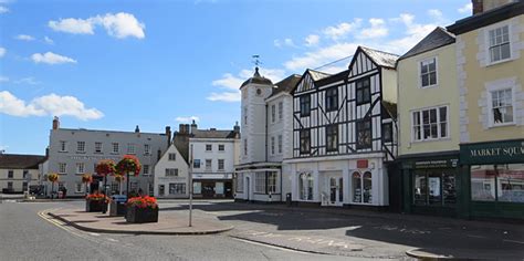 bicester tourist information.